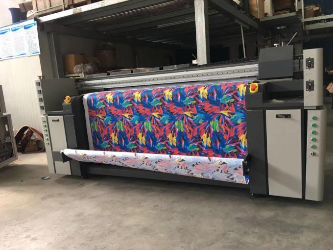 Rollo directo automático de la impresora del trazador de la bandera del tinte para rodar la operación fácil 1