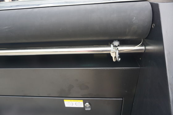 Impresora automática multicolora de Digitaces de la materia textil a hacer para rodar para arriba banderas