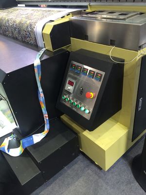 La impresora de la sublimación con 4 Epson DX7 va a la diversa fabricación de la bandera