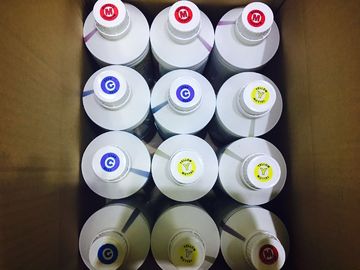CMYK dirigen a la tinta de impresión de la sublimación de la tela a base de agua para la impresión de la bandera