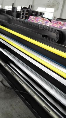 El formato grande surge la impresora de Digitaces de la materia textil con tinta de la sublimación del tinte