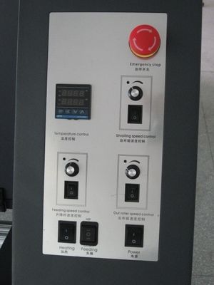 Sublimación de la máquina del horno de la impresión del calentador de Digitaces de la unidad de la fijación del color de la bandera de la tela 1,8 M